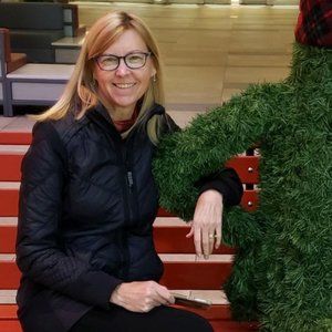 Meet your Posher, Katrina